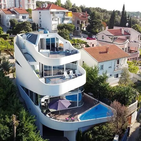 Villa Tina In Pula, Istrien Medulin
