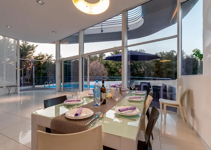 Tina In Pula, Istrien 메덜린